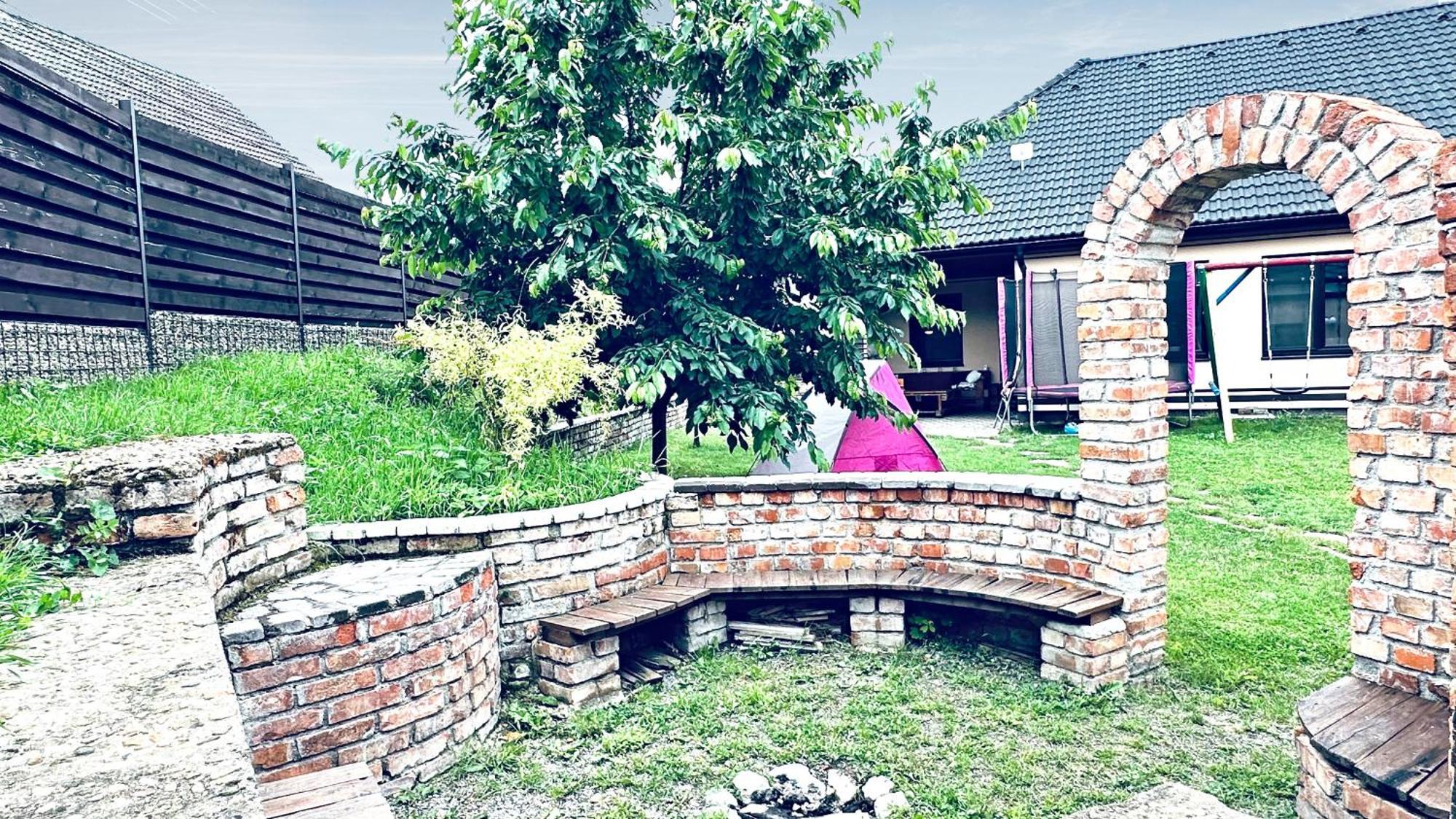 Villa Dum Palava Perná Esterno foto